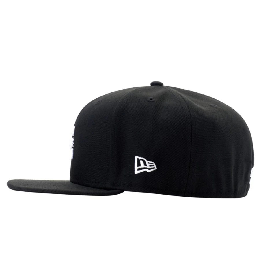 DC Shoes Men's Black Championship Fitted Hat by New Era®