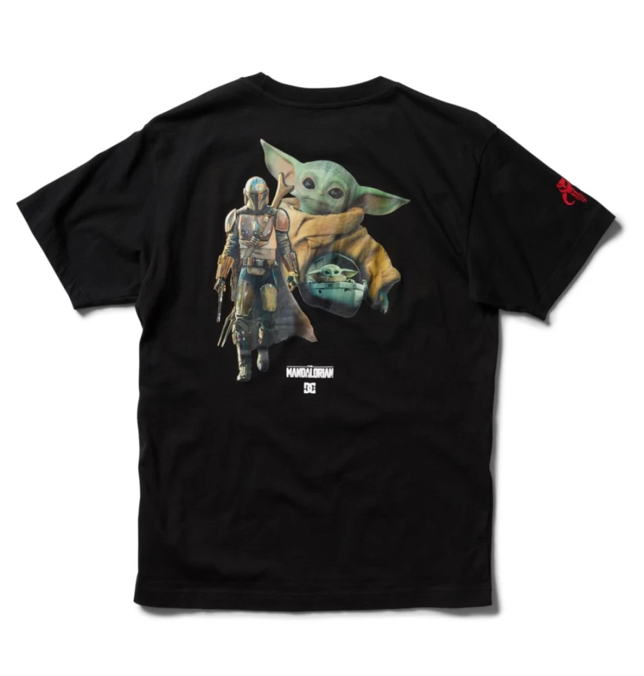 Men's DC Shoes Star Wars Mandalorian Glamour Shot Graphic T-Shirt - Black