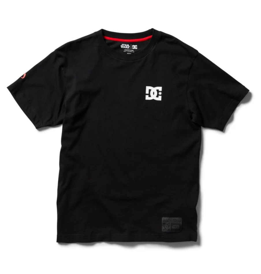 Men's DC Shoes Star Wars Mandalorian Glamour Shot Graphic T-Shirt - Black